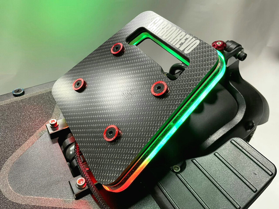 kit de actualización de reposapiés led carbonrevo